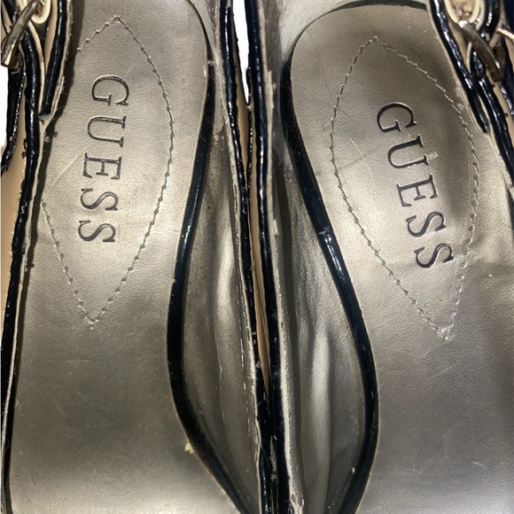 Guess peep toe patent leather side buckle high heels - Picture 13 of 14